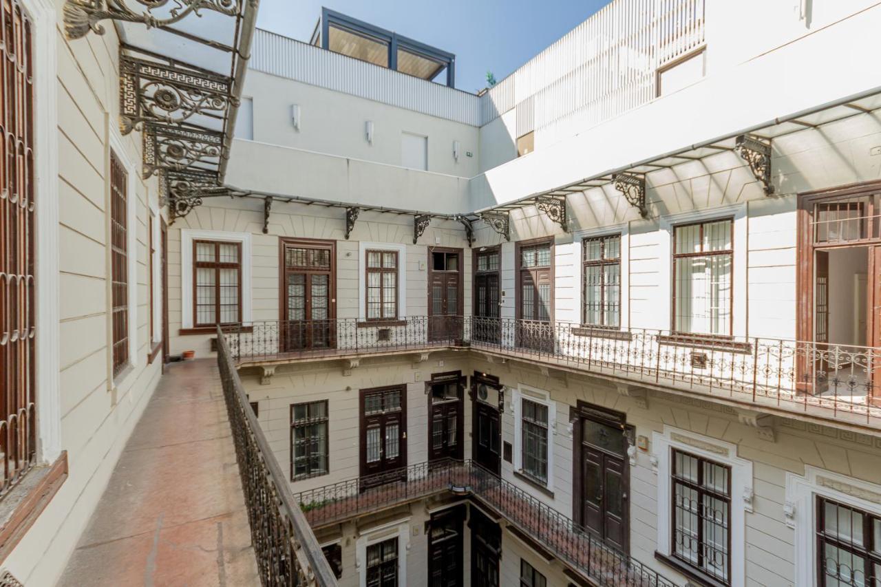 Andrassy Str. Luxury Apartment ブダペスト エクステリア 写真