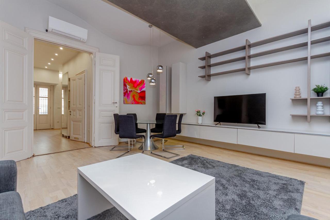 Andrassy Str. Luxury Apartment ブダペスト エクステリア 写真