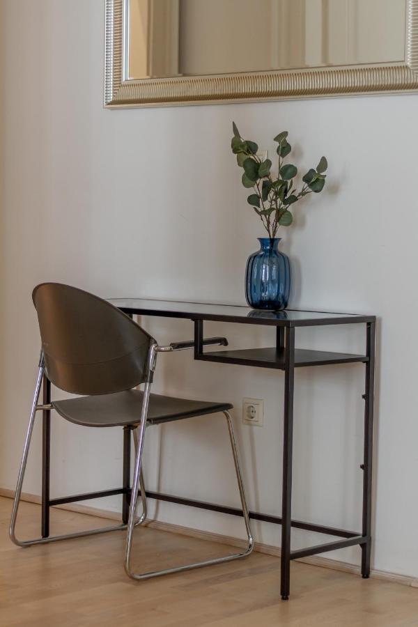 Andrassy Str. Luxury Apartment ブダペスト エクステリア 写真