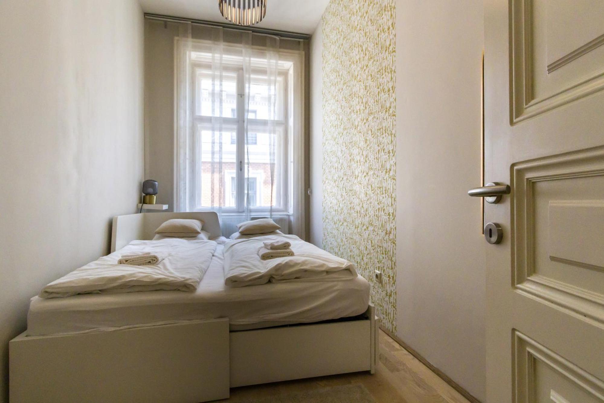 Andrassy Str. Luxury Apartment ブダペスト エクステリア 写真