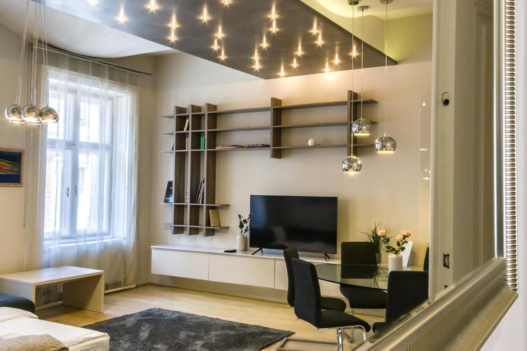 Andrassy Str. Luxury Apartment ブダペスト エクステリア 写真